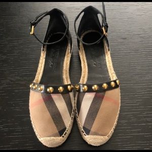 BURBERRY SANDALS